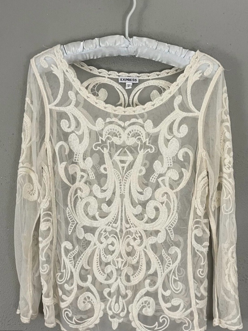 Express Cream Embroidered Lace Long Sleeve Blouse